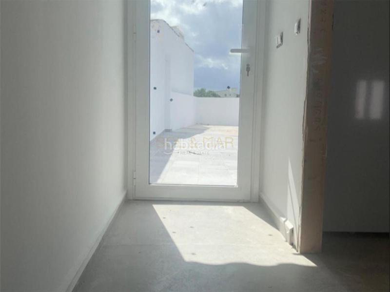 Foto 8f4ab680-1109-4223-a90c-e4ede6fd8979. Casa a schiera con riscaldamento in Centro Alhaurín el Grande