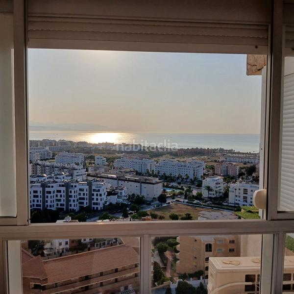 Foto 1fc2b790-379c-4891-856d-5365269ae861. Rent studio with pool in La Colina Torremolinos