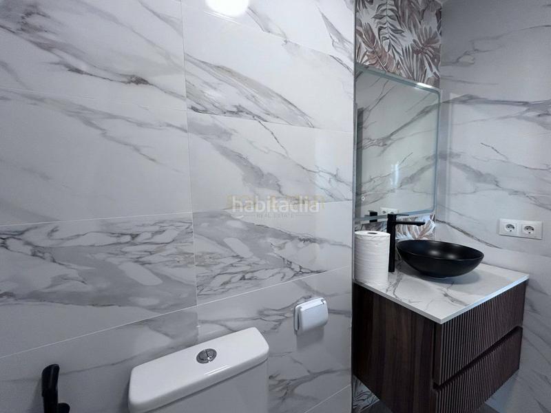 Foto 7821a213-620e-41ad-b145-7a8d4c137d93. Pis amb calefacció piscina a Manantiales-Estación de Autobuses Torremolinos