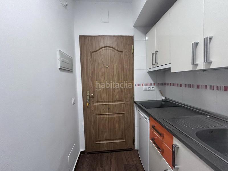 Foto c5edcde5-0eea-42d0-b894-b018ac6019dc. Location studio dans Manantiales-Estación de Autobuses Torremolinos