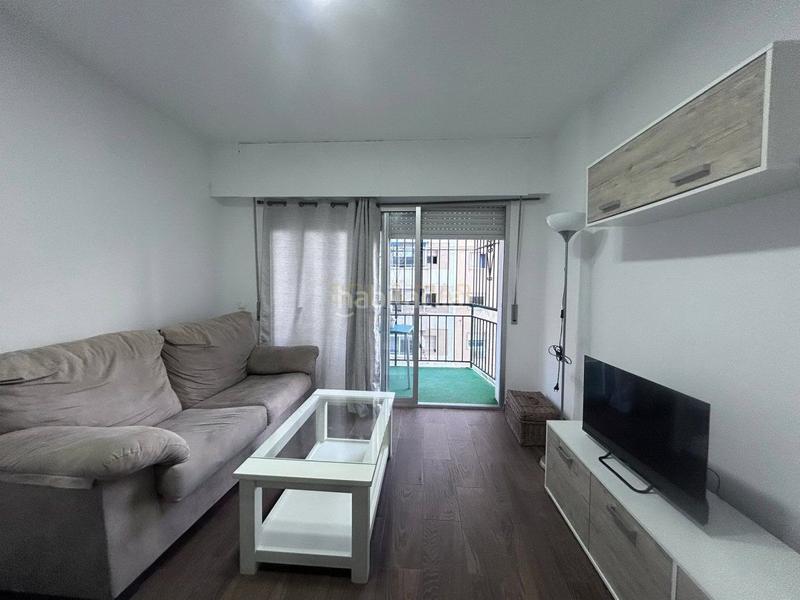 Foto 6ad38a0b-8b83-47f0-8047-c027def572ee. Miete studiowohnung in Manantiales-Estación de Autobuses Torremolinos