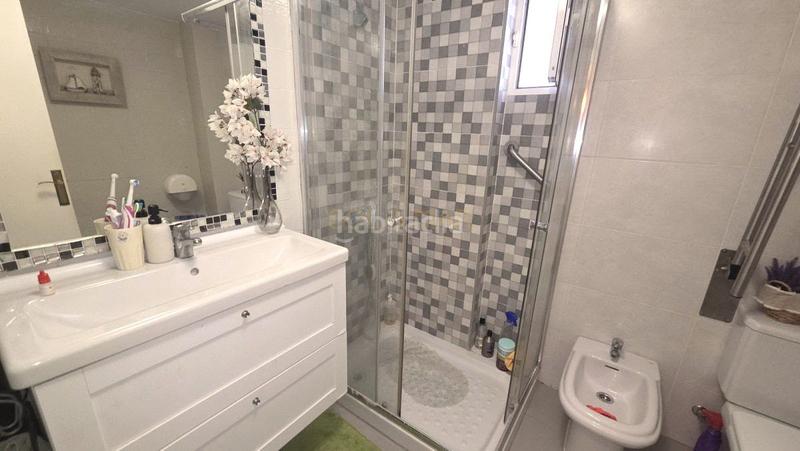 Foto 1760a29c-da73-4082-8f0b-96e0b5a20976. Pis amb aparcament a Calvario Torremolinos