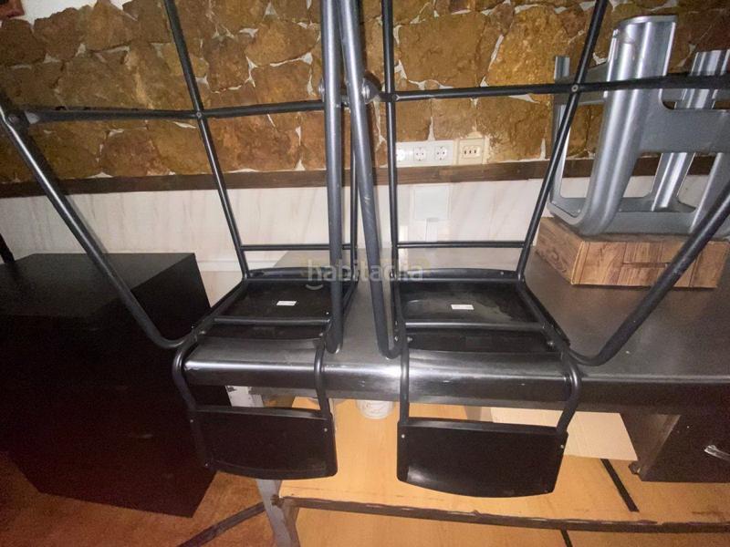 Foto 91594f2c-f01a-43a9-a559-0892c6df9893. Alquiler local comercial local com. en alquiler en centro. en Torremolinos