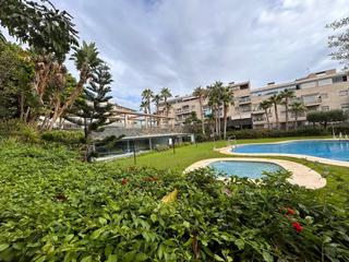 Pis a El Pinillo. Piso en venta en torremolinos, 3 dormitorios.