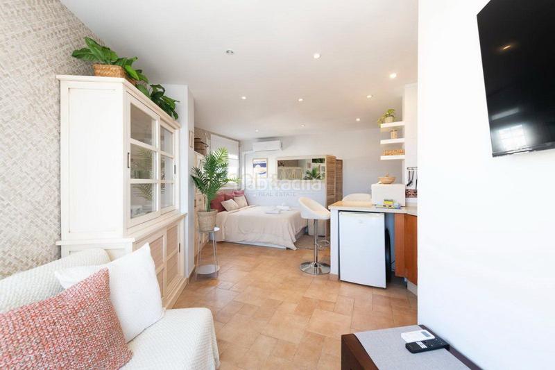 Foto 3c740456-968d-42cc-a537-8720858a5ce7. Miete studiowohnung mit heizung parking in Puerto Marina Benalmádena