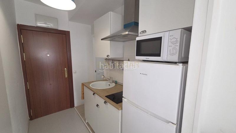 Foto 05b3e207-344a-45f1-8273-079af3e368c1. Alquiler apartamento  en alquiler , 1 dormitorio. en Torremolinos