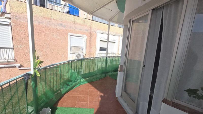 Foto 4cf4b779-d7df-476e-b26e-fabccc0a39f0. Alquiler ático atico en alquiler en centro, 1 dormitorio. en Torremolinos