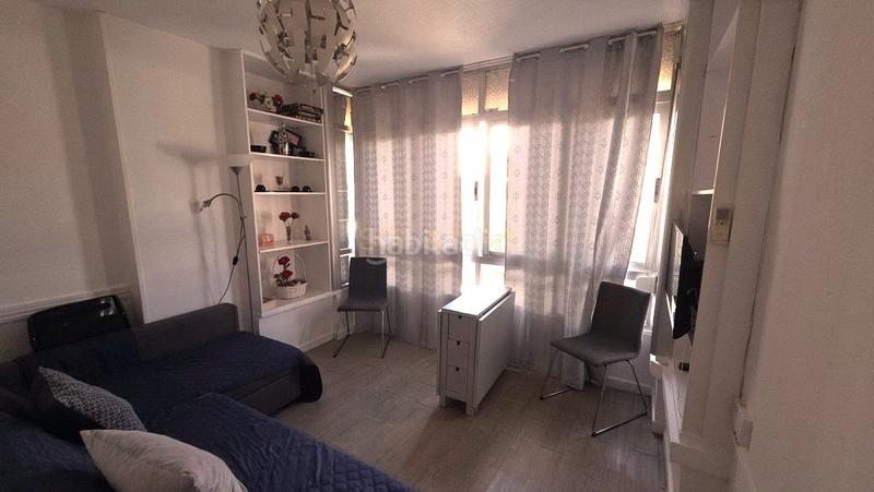 Foto ddb8835f-05ff-454d-b9e3-bd58fd2667e0. Location appartement avec piscine dans Manantiales-Estación de Autobuses Torremolinos