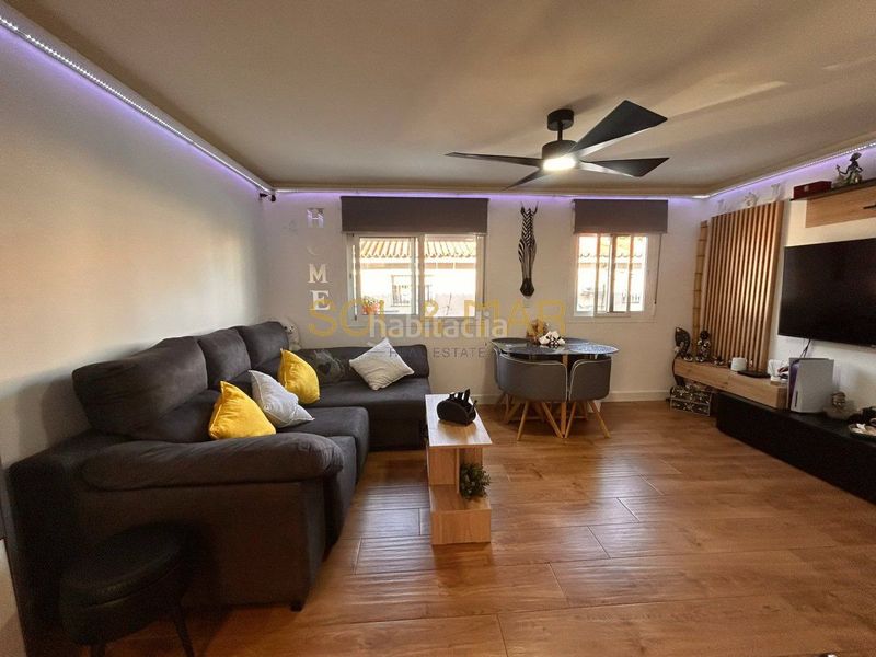 Foto d7fefe11-c729-4e38-8dc0-32e6ce961d4f. Pis amb calefacció aparcament a Ayuntamiento Torremolinos