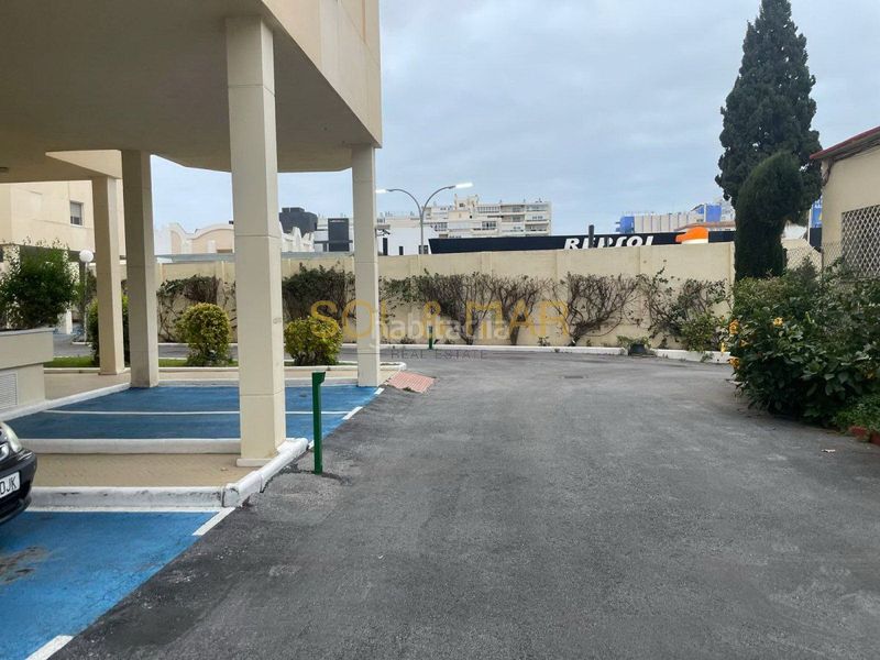 Foto 55760f6a-1b54-4378-84ce-9b742560e942. Pis amb aparcament piscina a La Carihuela - Los Nidos Torremolinos