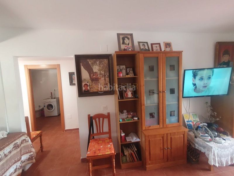 Foto d8ff0ec9-3da0-4903-a935-886d65eff57f. Casa amb aparcament piscina a Pizarra