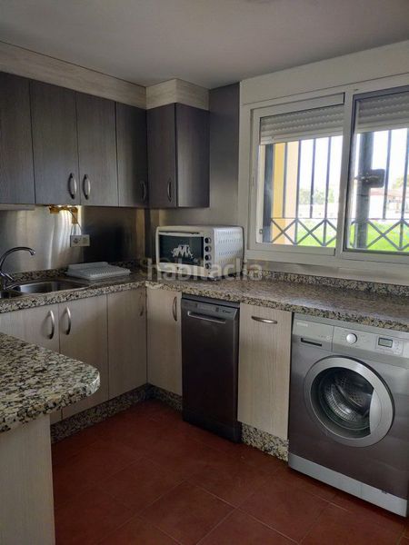 Foto bba710aa-0871-4b06-91e7-b7caa8a3ca02. Casa a Pizarra