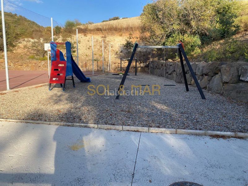 Foto f8684151-3c3b-4be1-b52e-ea4cdd625fa3. Masia a Cueva de Menga Antequera