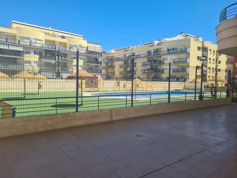 Foto 5434cdd4-66d1-4bd6-ade4-3c8fcb49f267. Pis amb calefacció aparcament a Las Flores Mijas