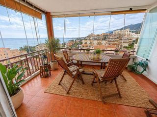 Flat  Ave marina. Piso en venta en torrequebrada, 3 dormitorios.
