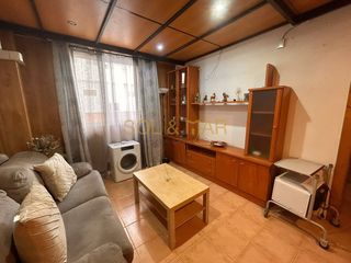 Apartament a Manantiales-Estación de Autobuses. Apartamento en venta en centro, 2 dormitorios.