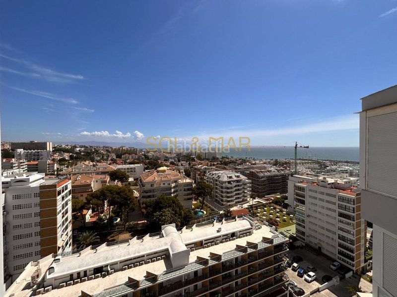 Foto 96e16962-cc5e-4578-9ac3-f38454200ef3. Apartment with heating pool in Puerto Marina Benalmádena