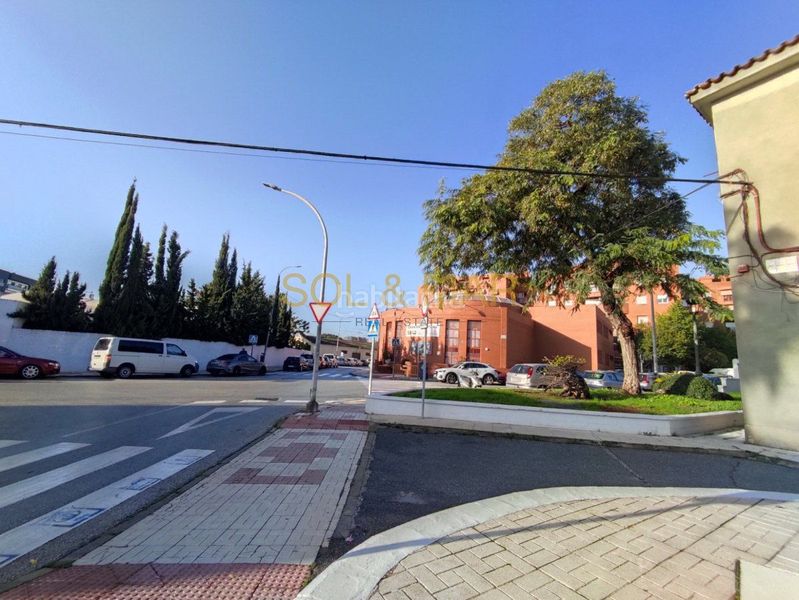 Foto 5affc33d-22ff-4441-b550-3165c996a7c3. Pis amb calefacció aparcament a Ayuntamiento Torremolinos