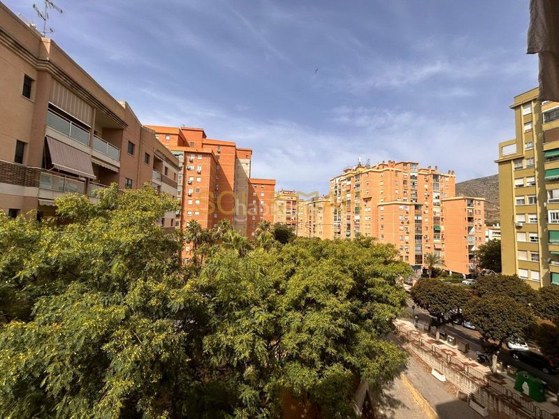 Foto cacf8e57-6368-459d-9a4c-948c54259828. Estudi amb calefacció a Ayuntamiento Torremolinos