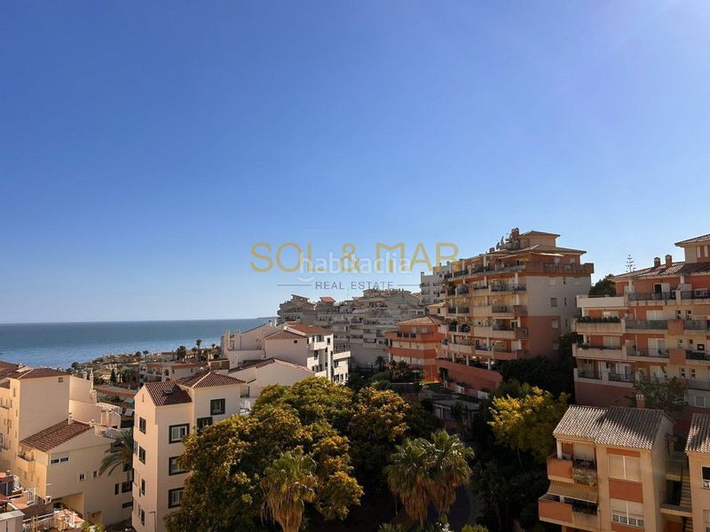Foto 42361e65-d264-40fb-be48-ec35099c51f3. Pis amb calefacció aparcament piscina a Zona Centro Comercial Torrequebrada Benalmádena