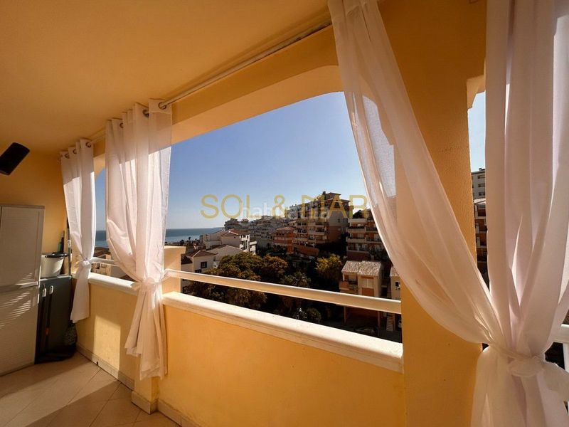 Foto c9ef0e23-8902-4604-91df-413d9e0cbc92. Pis amb calefacció aparcament piscina a Zona Centro Comercial Torrequebrada Benalmádena