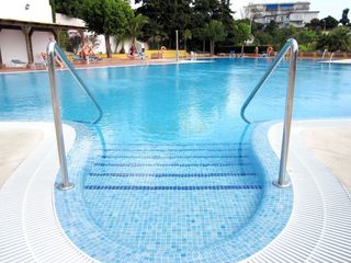 Flat  Carlota alessandri. Piso en venta en torremolinos, 2 dormitorios.