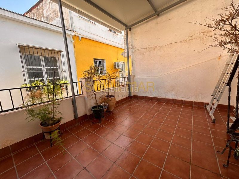 Foto 089405ba-7c71-47f7-9398-1e8d659b005d. Casa amb calefacció a El Molinillo - Capuchinos Málaga