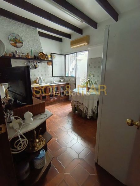 Foto 40bcd6a0-87ea-4e73-b1dd-755f622aa932. Casa amb calefacció a El Molinillo - Capuchinos Málaga