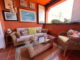 Pis  Carlos cano. Piso en venta en los alamos, 2 dormitorios.
