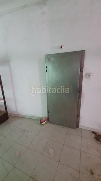 Foto 51ab3bd0-8a59-4fcd-b95f-776bfb2fec21. Local commercial dans Rubio (El)