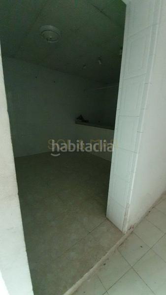 Foto a91730f5-2362-4f5c-83da-864fe0848539. Local commercial dans Rubio (El)