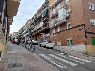 Parking coche  Alejandrina moran. Plaza de garaje en venta en calle alejandrina moran, lucero, lat