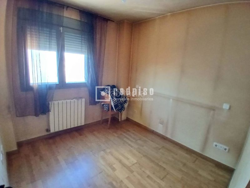 Foto 2e24ee1f-bb49-4647-8231-ba08571ef532. Pis amb aparcament piscina a Lucero Madrid