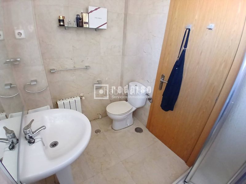 Foto 69e47768-bed7-4ef5-aa4b-abc6ab4f46d8. Pis amb aparcament piscina a Lucero Madrid