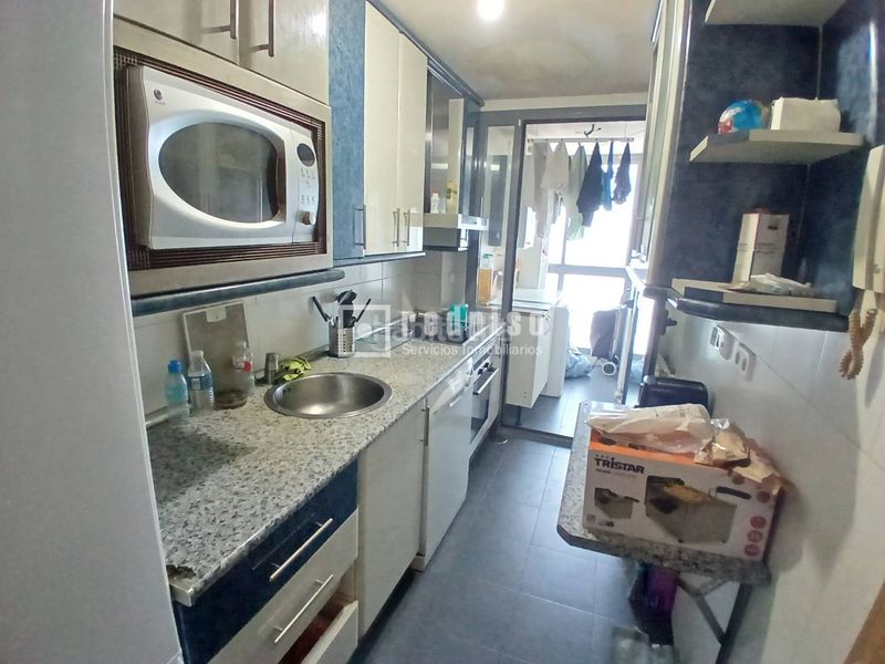 Foto d5f5fe3e-c368-4724-b5c0-82093cafce86. Pis amb aparcament piscina a Lucero Madrid