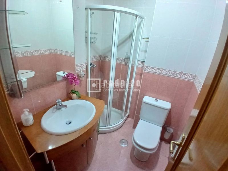 Foto adab9d09-f4b5-47be-8716-cb34f331ad1e. Pis amb calefacció a Lucero Madrid