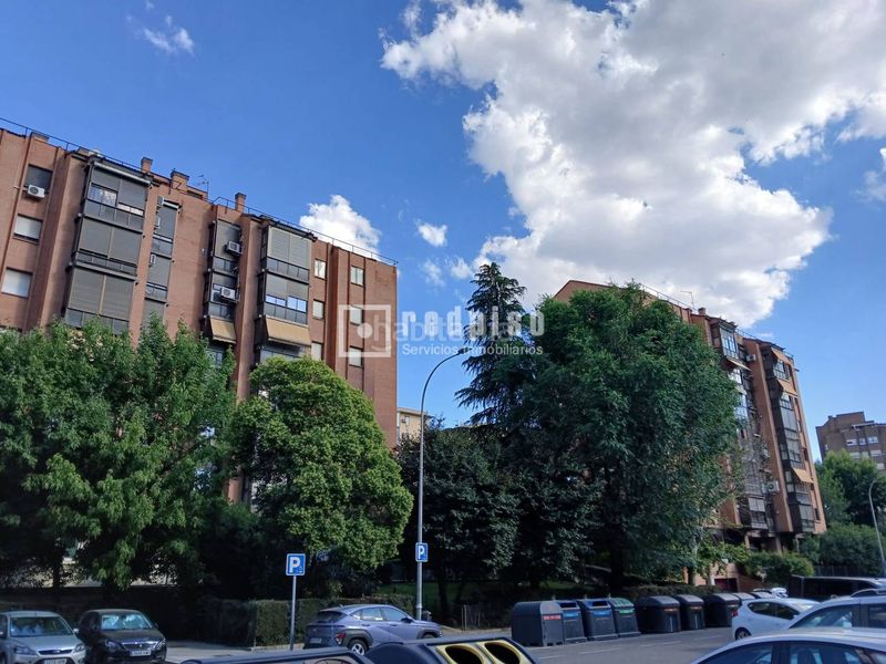 Foto 24585665-daf6-4f73-a203-39156a646304. Pis amb calefacció aparcament a Lucero Madrid