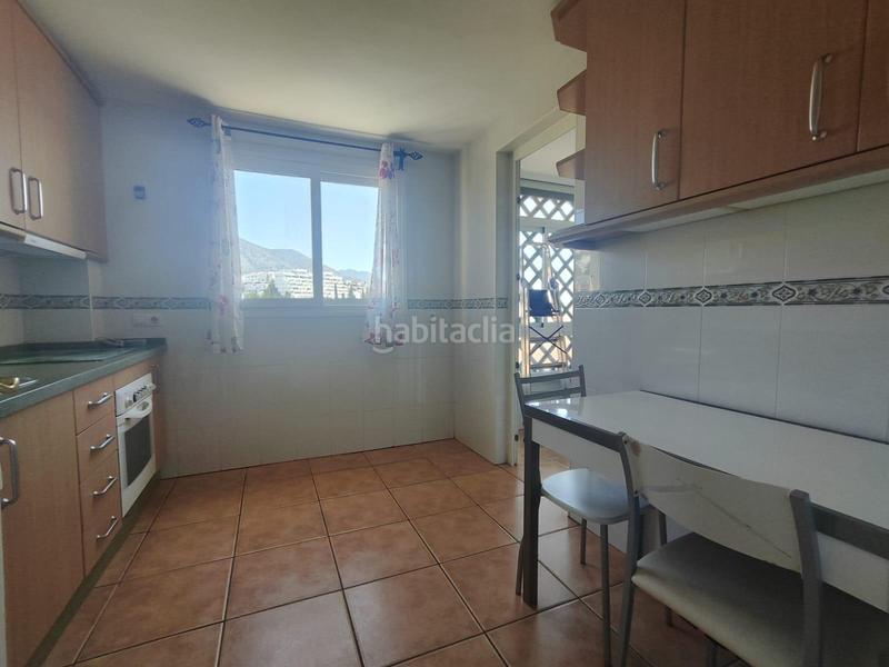 Foto 29e8aee3-bd53-4bab-bb25-ef7e8c6f2c67. Location appartement avec parking piscine dans Torreblanca del Sol Fuengirola