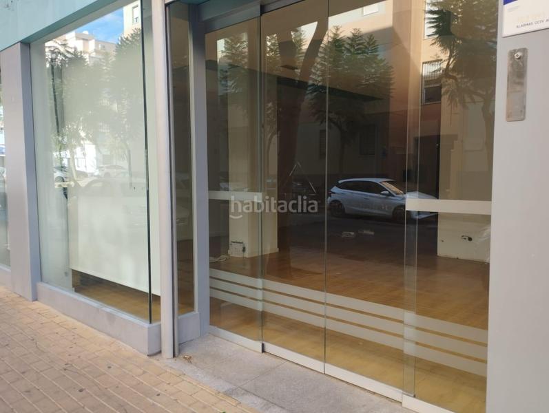 Foto 5ae108bd-430e-45cd-a7c0-4b45b31db5d4. Local comercial a El Pinillo Torremolinos