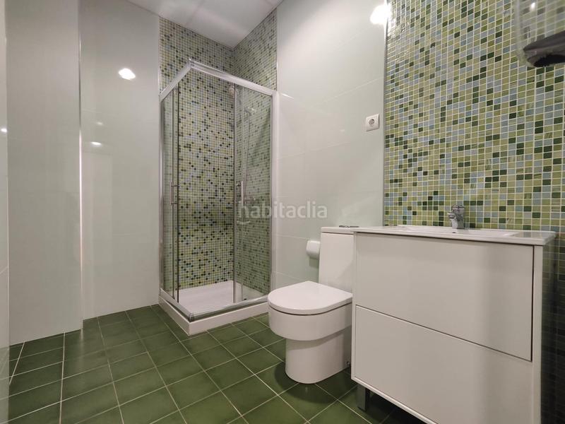 Foto a8ba0681-e62d-430f-9e84-f0059f37cbaf. Local comercial a El Pinillo Torremolinos