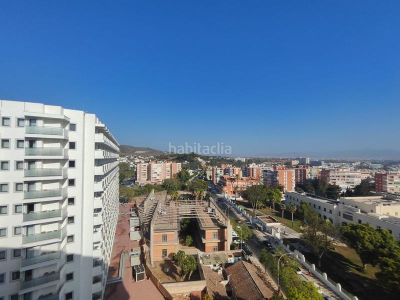 Foto c1fc6071-4cc5-42bc-b609-b7b71a99e87f. Studio with heating pool in Manantiales-Estación de Autobuses Torremolinos