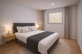 Apartment  Plaza plaza presidente adolfo suárez. Nuevo proyecto de apartamento a la venta en el cento de torremol