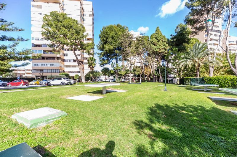 Foto 305b3c99-7e9d-4ba0-9a11-edefbcef7751. Pis amb aparcament piscina a Playamar - Benyamina Torremolinos