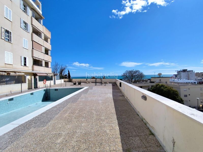 Foto bf1bd4a4-830a-469d-bd3b-2ba34391d71e. Pis amb aparcament piscina a Montemar Torremolinos