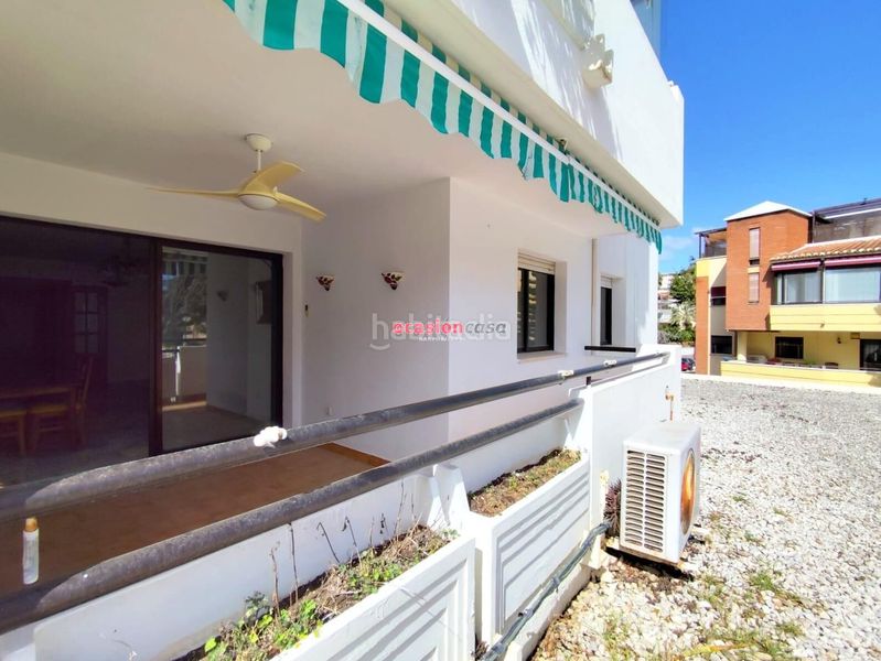 Foto 0621b4d2-e782-49b3-8948-376424f7c6d3. Pis amb aparcament piscina a La Carihuela - Los Nidos Torremolinos