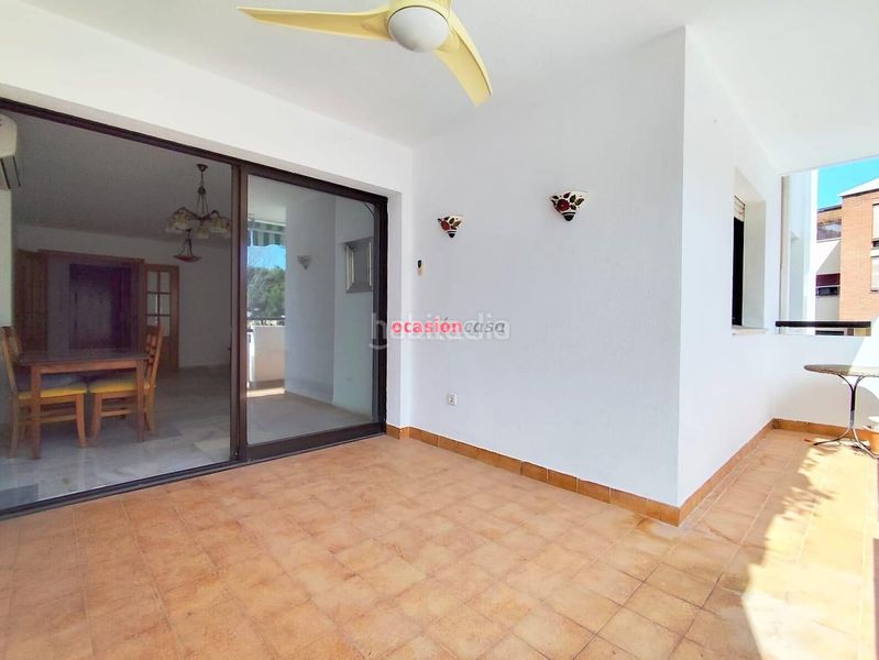 Foto 4ee4c9cf-7662-4e80-9649-0e2b011c9cdd. Pis amb aparcament piscina a La Carihuela - Los Nidos Torremolinos