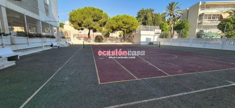 Foto b1f80b0e-127e-4872-8a9d-b0bbbff458c4. Pis amb aparcament piscina a La Carihuela - Los Nidos Torremolinos