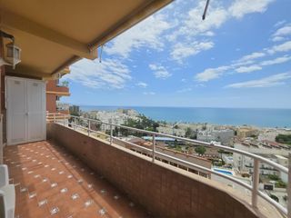 Appartement  Calle río darro. Exclusivo apartamento con vistas panorámicas al mar en torremoli
