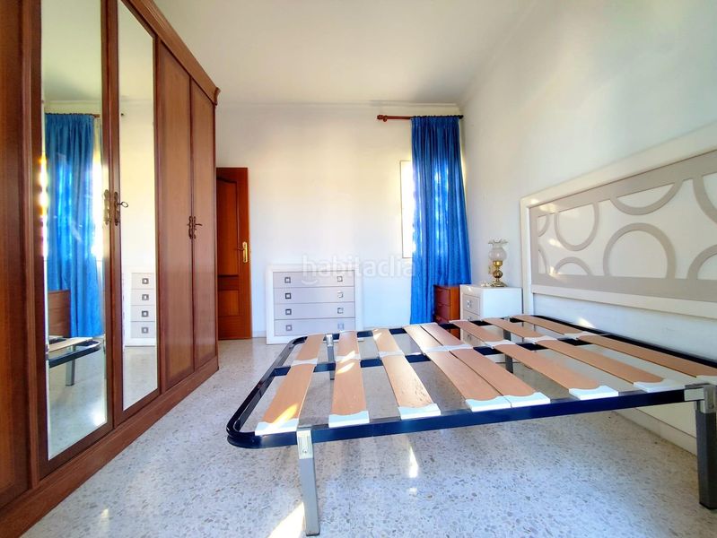 Foto f42fdc09-4b66-46e4-86d8-69d82389e5f5. Pis a Barrio de Ciudad Jardín Málaga