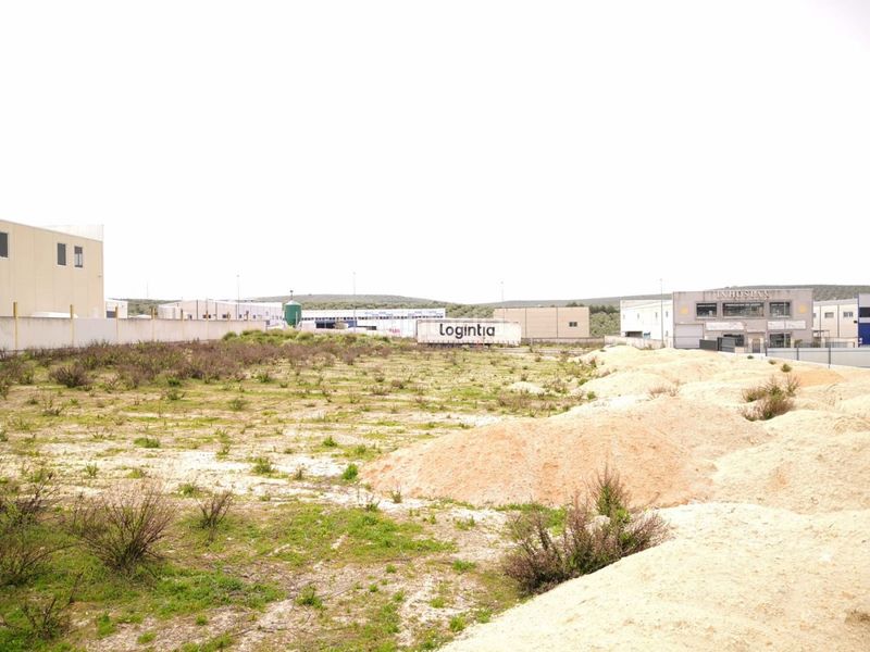 Foto ce535cdc-7d29-4994-bf5f-807e99d00665. Terreny residencial a Las Vegas - Campoaras Lucena
